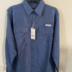 Spicy Tuna fishing shirt. Mens size medium.